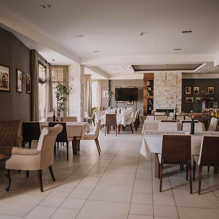 Hotel & Distillery Monogram Gradac  Ngoại thất bức ảnh