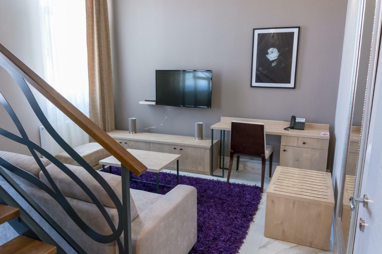 Hotel & Distillery Monogram Gradac  Ngoại thất bức ảnh