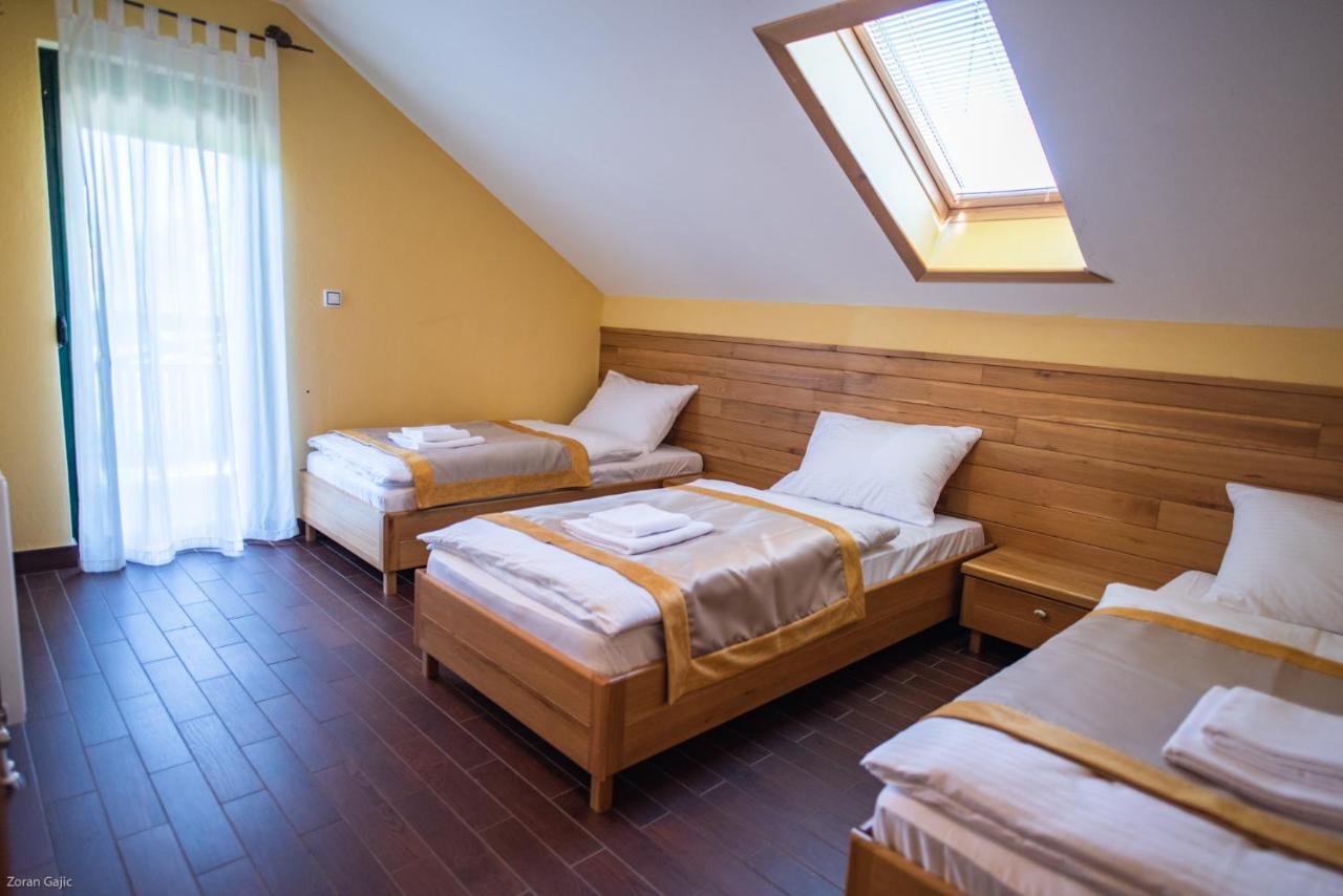 Hotel & Distillery Monogram Gradac  Ngoại thất bức ảnh